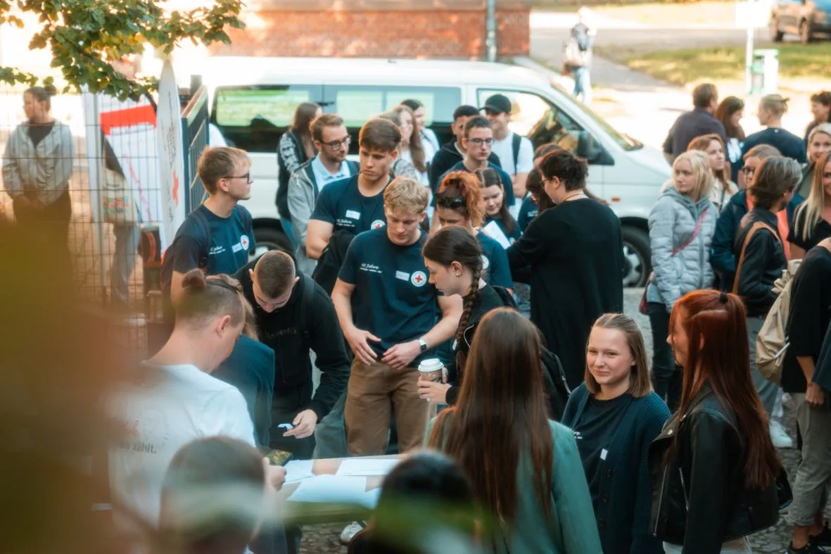 Ankommen der Gäste zur Veranstaltung Ankommen der Gäste zur Veranstaltung