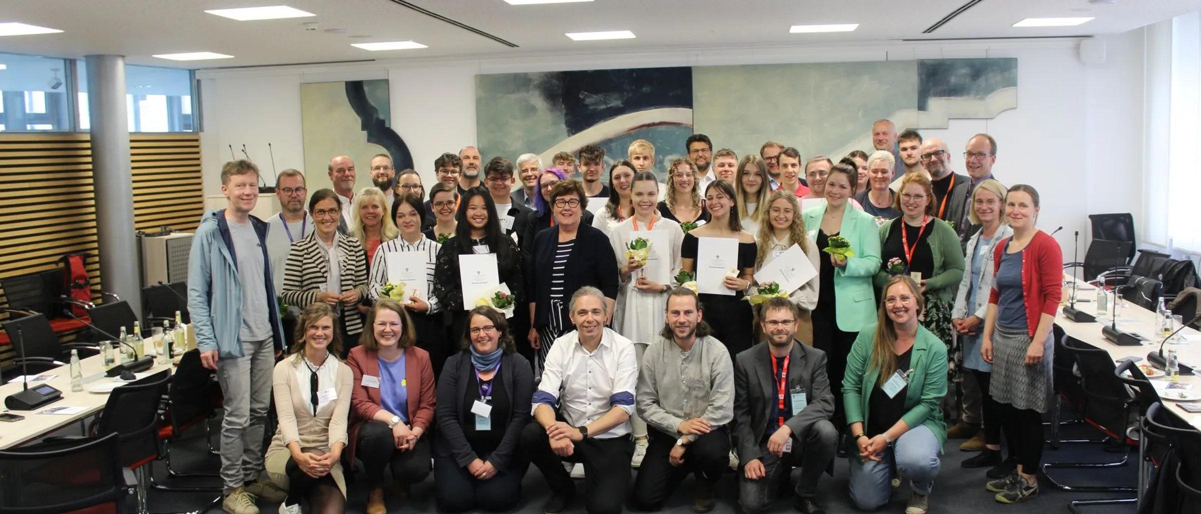 Gruppenbild Ehrungszeremonie Gruppenbild Ehrungszeremonie